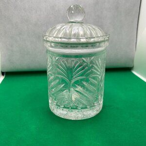 Vintage Fifth Avenue Crystal Candy Dish/Trinket Box.
